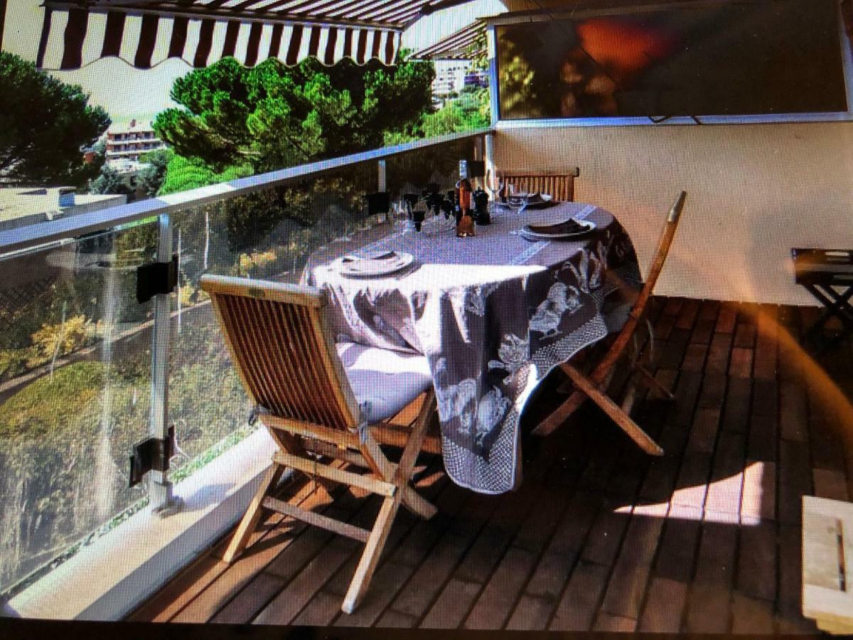 Tres Bel Appartement Vue Mer A Ница Екстериор снимка